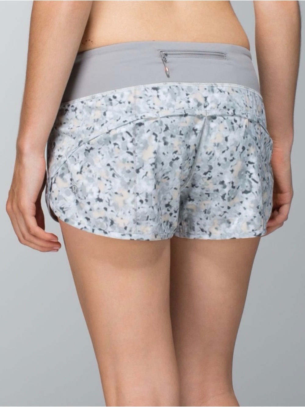 LULULEMON Run: Speed Short Not So Petite Fleur Silver Spoon and Ambient Grey